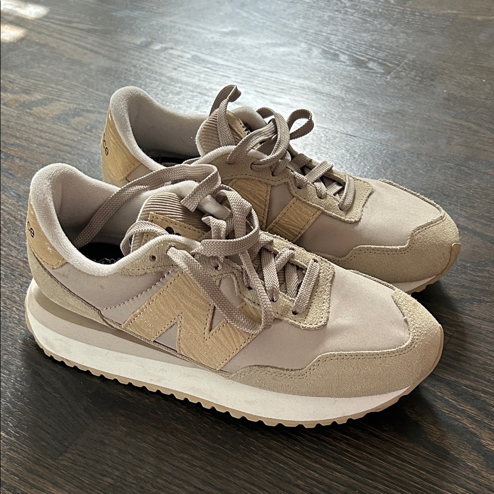 New Balance Women's Beige and Cream Sneakers